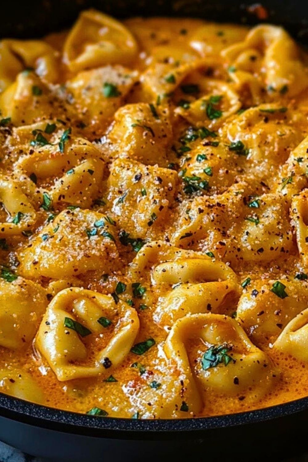 One-Pot Spicy Garlic Butter Chicken Tortellini