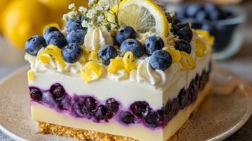 No-Bake Lemon dazzling Blueberry cream Cake