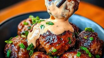 Tender Korean BBQ Meatballs with Spicy Mayo Dip 1