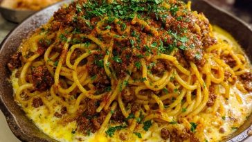 Cajun Beef Spaghetti in Creamy Three-Cheese Parmesan Sauce