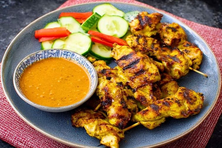 Chicken Satay with Easy Thai Peanut Sauce