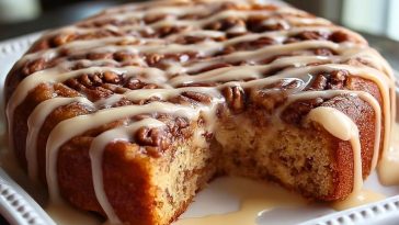 Cinnabon Cinnamon Roll Cake