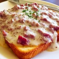 Creamed Chipped Beef on Toast Recipe
