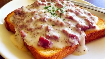 Creamed Chipped Beef on Toast Recipe