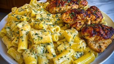 Creamy Garlic Parmesan Chicken with Cheesy Penne Pasta