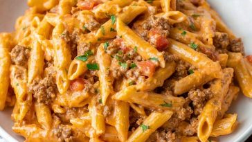 Creamy Rotel Pasta & Ground Beef