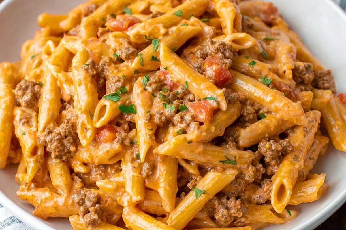 Creamy Rotel Pasta & Ground Beef