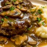 Salisbury Steak with Mashed Potatoes and Mushroom Gravy Recipe