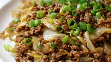 Low-Carb Mongolian Ground Beef and Cabbage