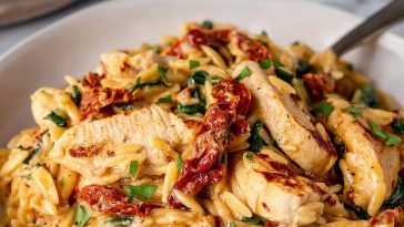 Creamy Sun-Dried Tomato Chicken Orzo